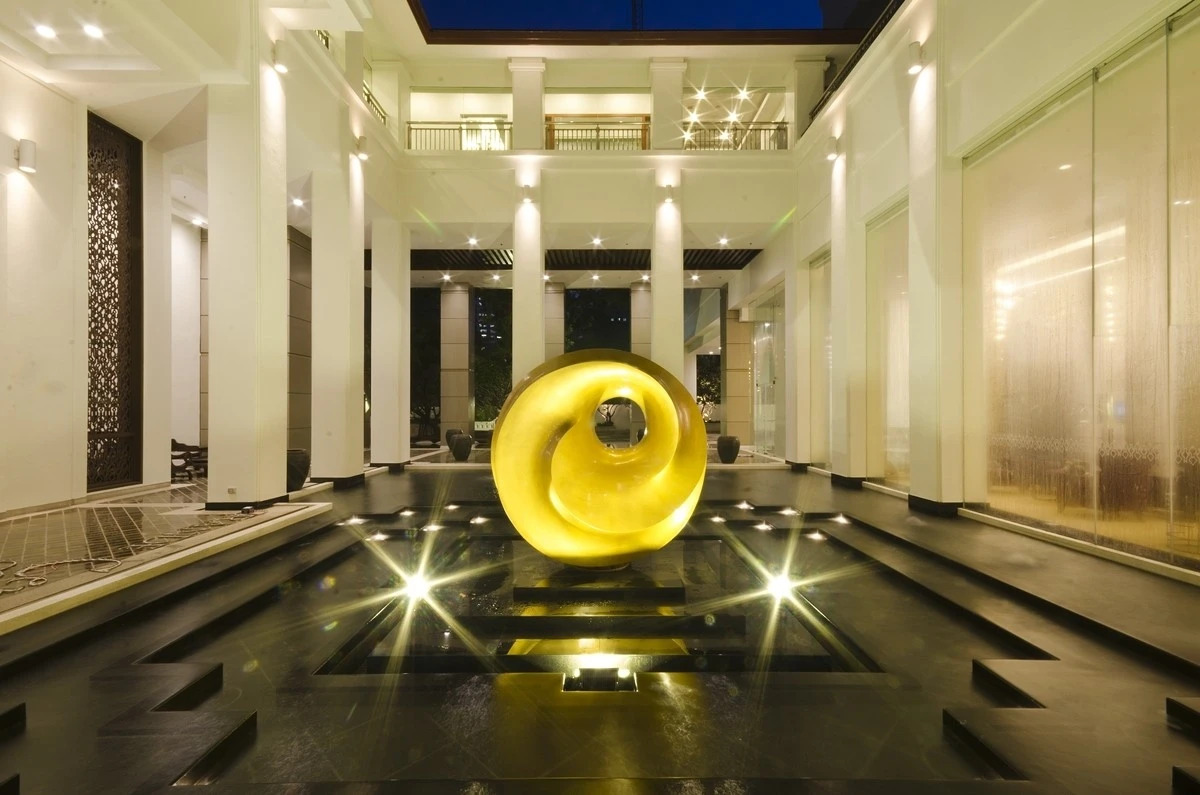 Отель Grande Centre Point Ploenchit