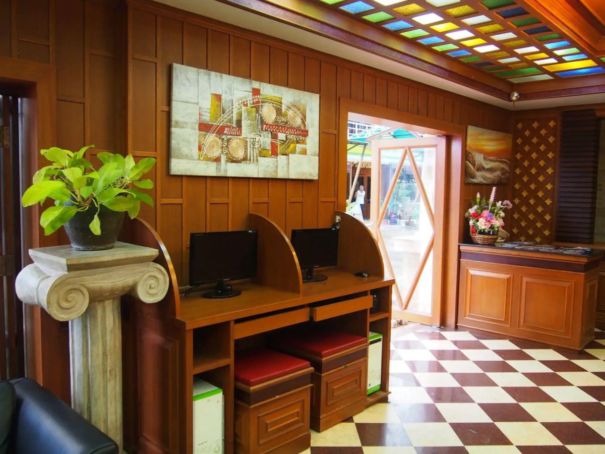 Renoir boutique hotel