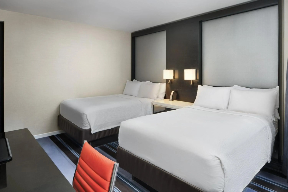 Courtyard by Marriott New York Manhattan / Central Park