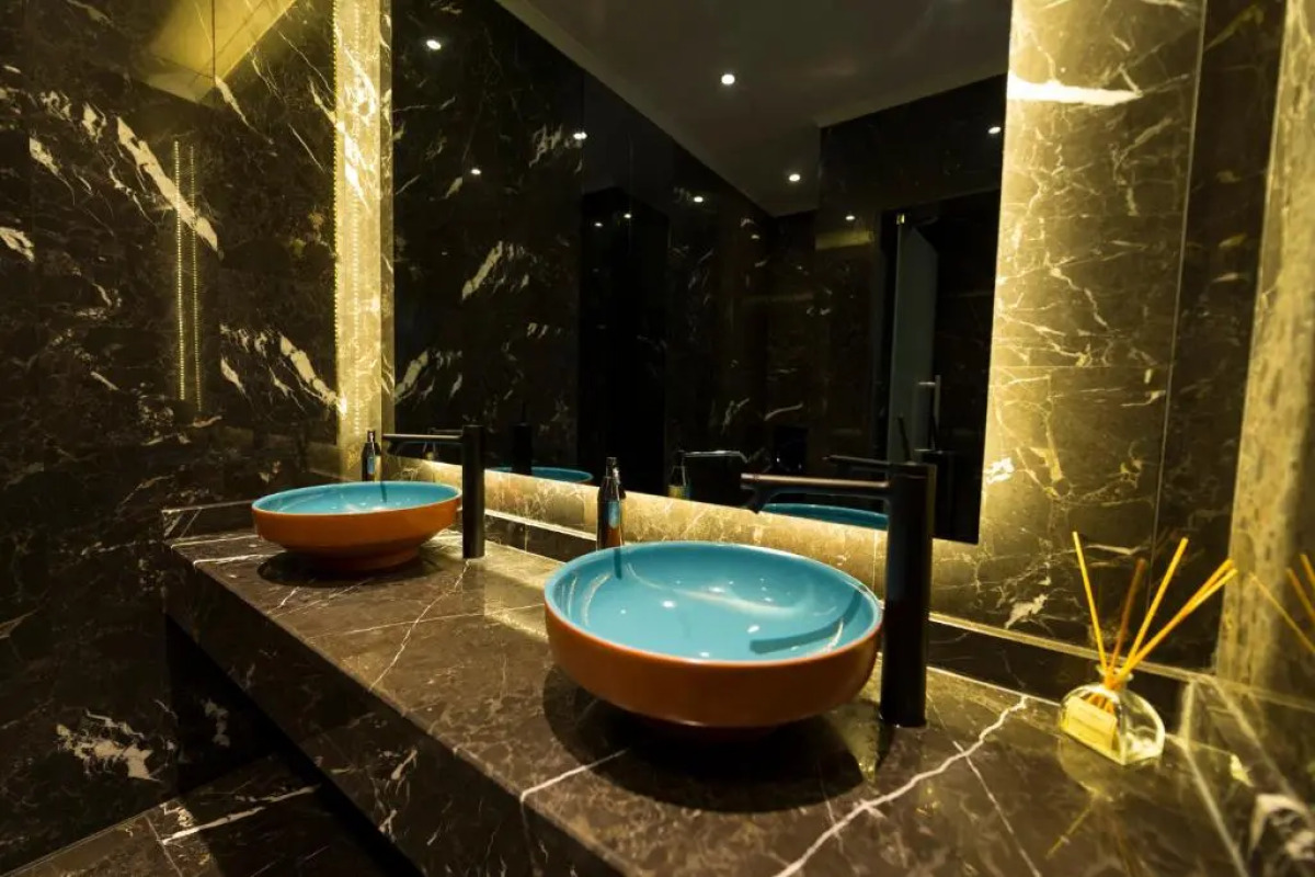 Kleopatra Suit Hotel