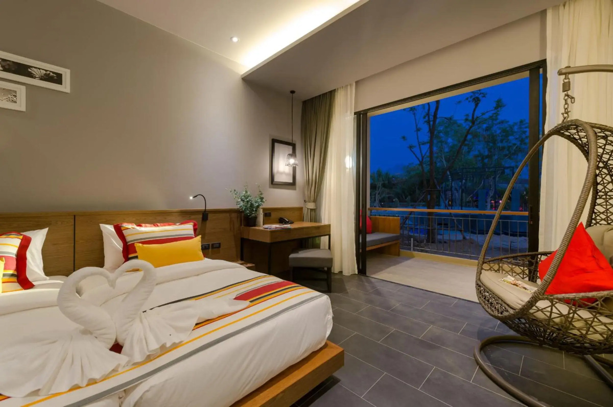 The Gallery Hotel Nai Harn