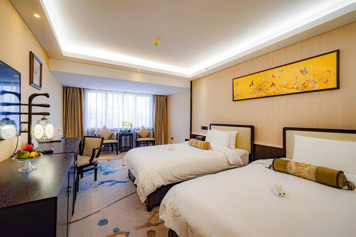 Guangdong Hotel-Free Shuttle & Registration Counter Service during Canton Fair