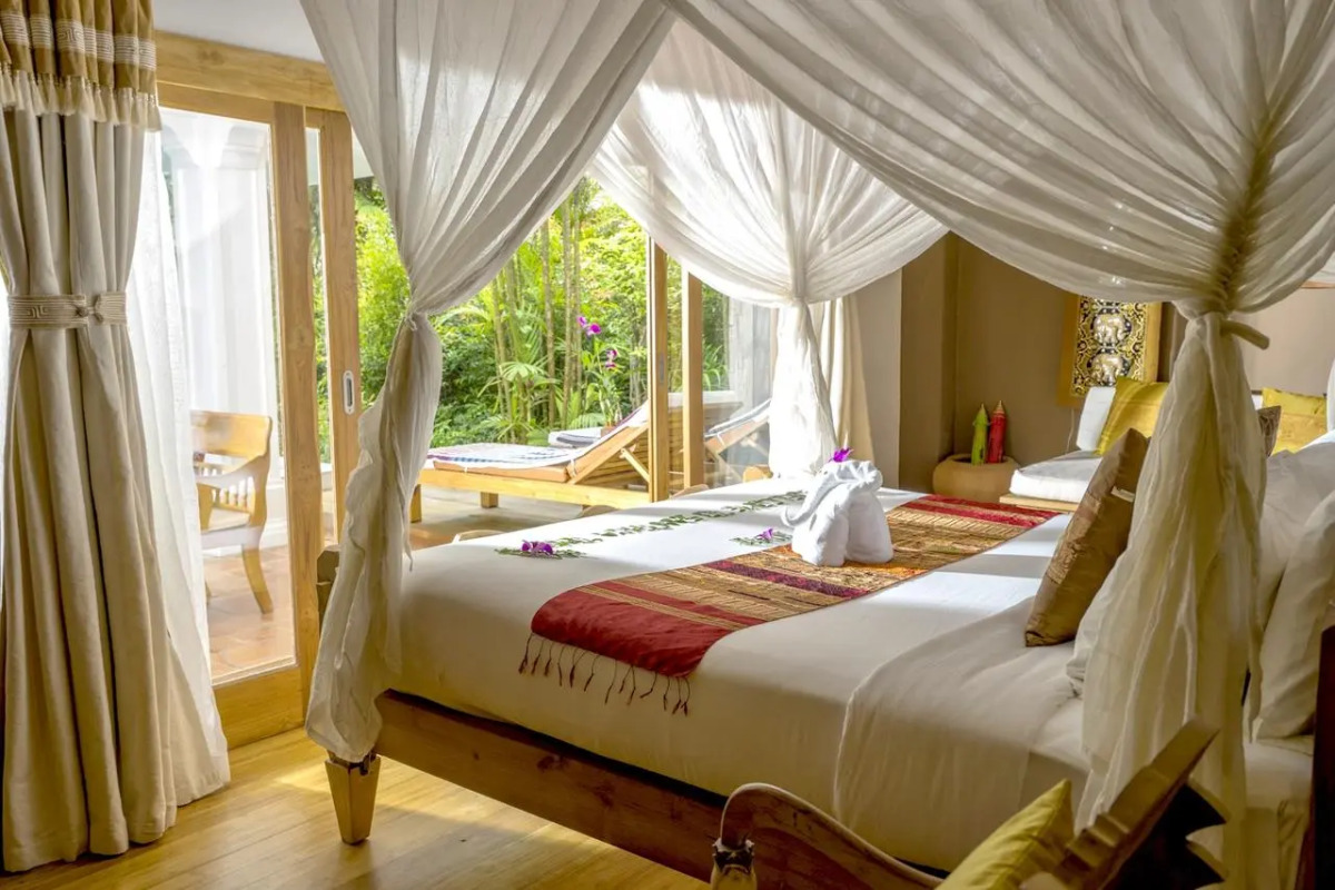 Курортный отель Santhiya Tree Koh Chang Resort