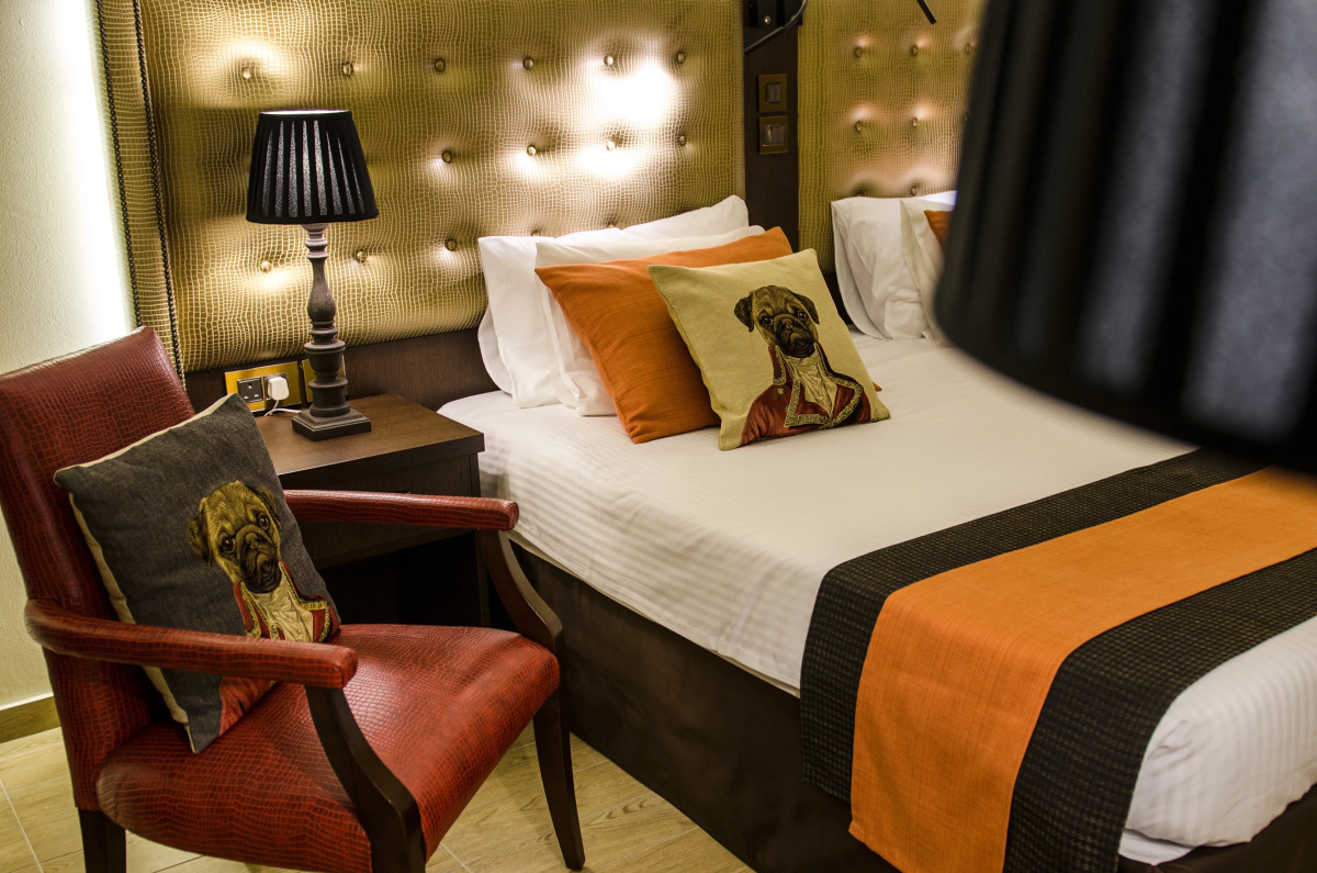 AX The Victoria Hotel