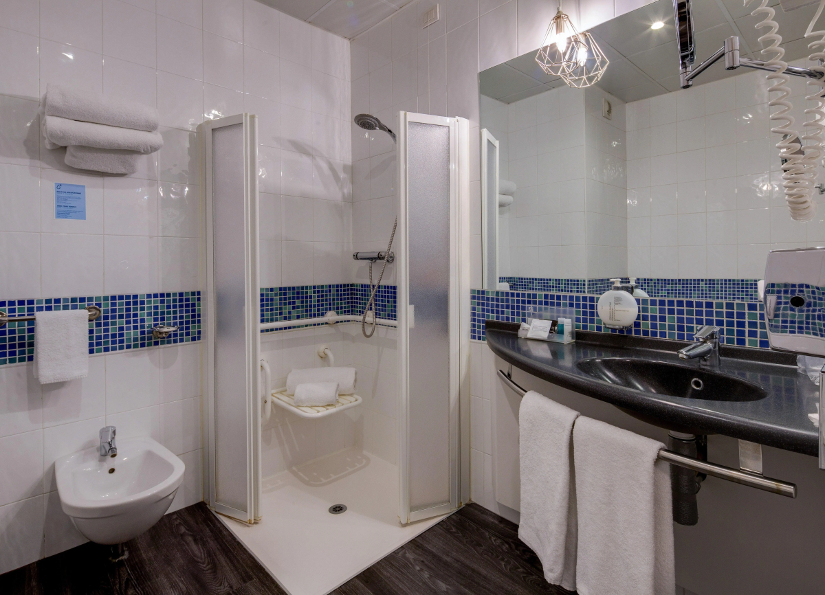 Отель Holiday Inn Bologna Fiera