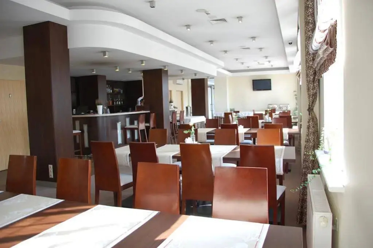 Hotel Safir