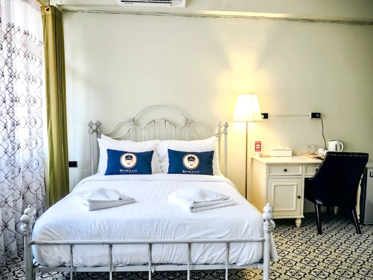 2499 Heritage Chinatown Bangkok Hotel By RoomQuest