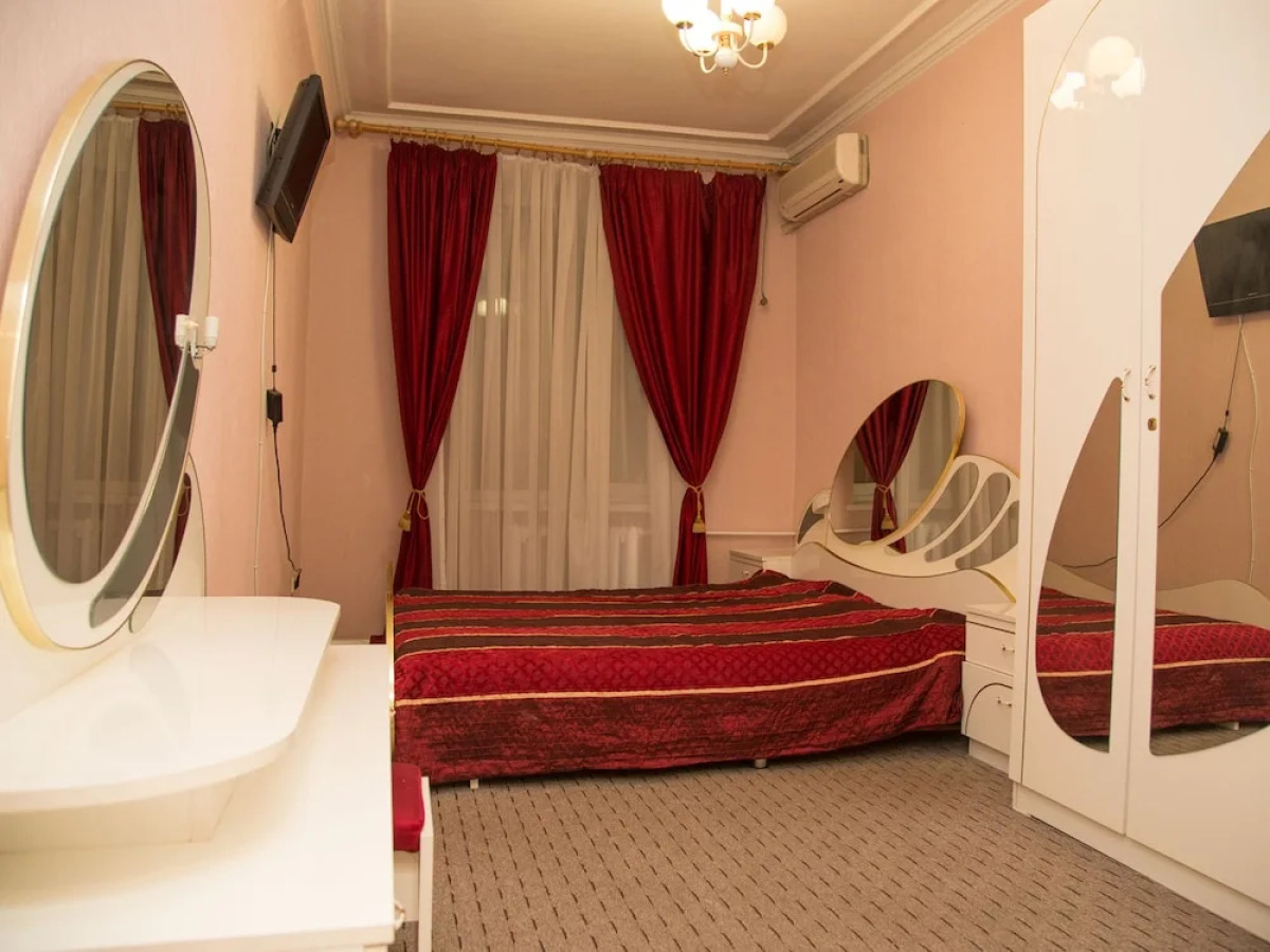 Апартаменты «Саквояж» на Мира 18