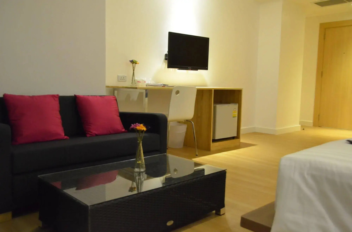 The Scenery City Hotel