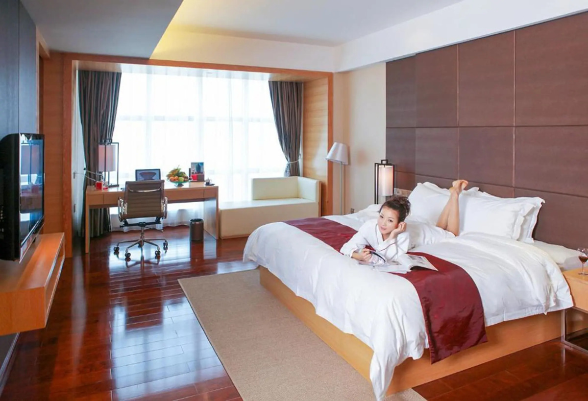 Ramada Plaza Shenzhen North