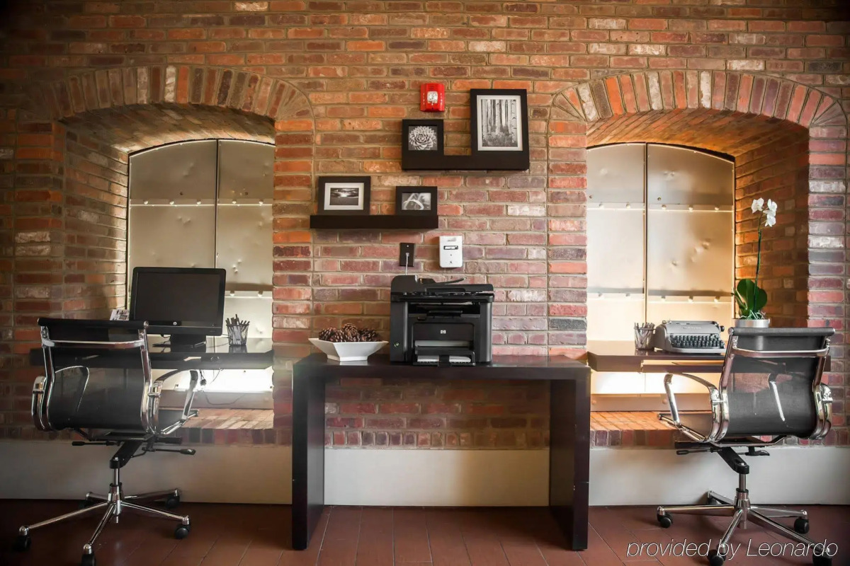 Sleep Inn & Suites Downtown Inner Harbor