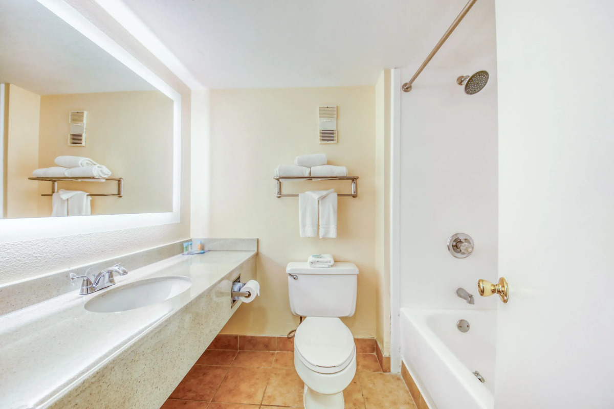 Floridian Express Hotel