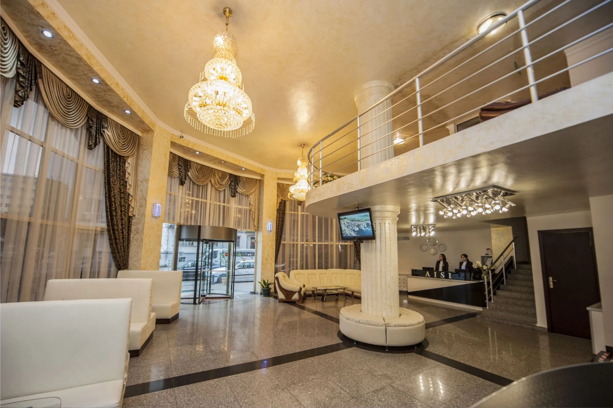 Отель «Аиси»