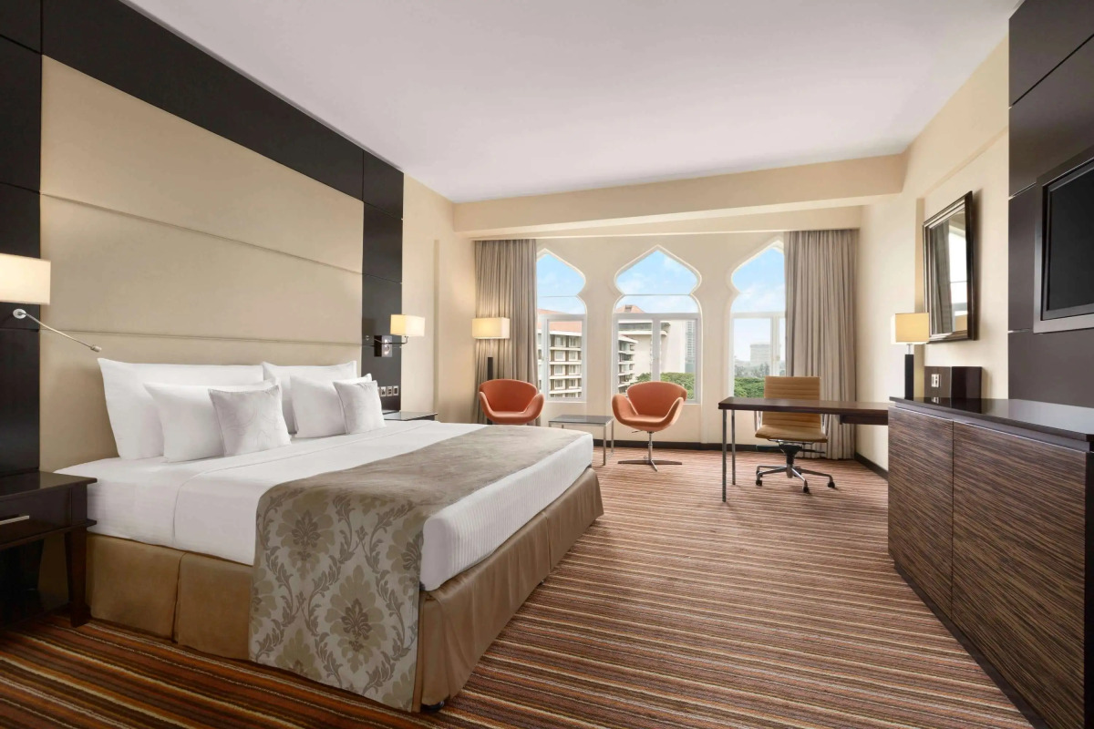 Отель Ramada by Wyndham Colombo