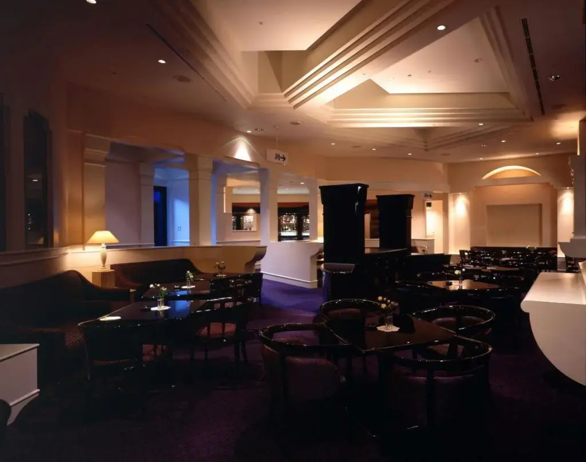 Hotel New Otani Tokyo, The Main