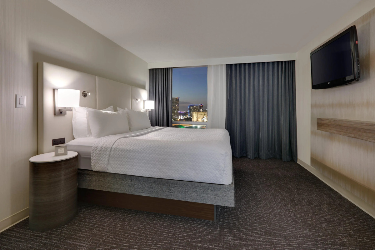 Crowne Plaza Dallas Downtown by IHG