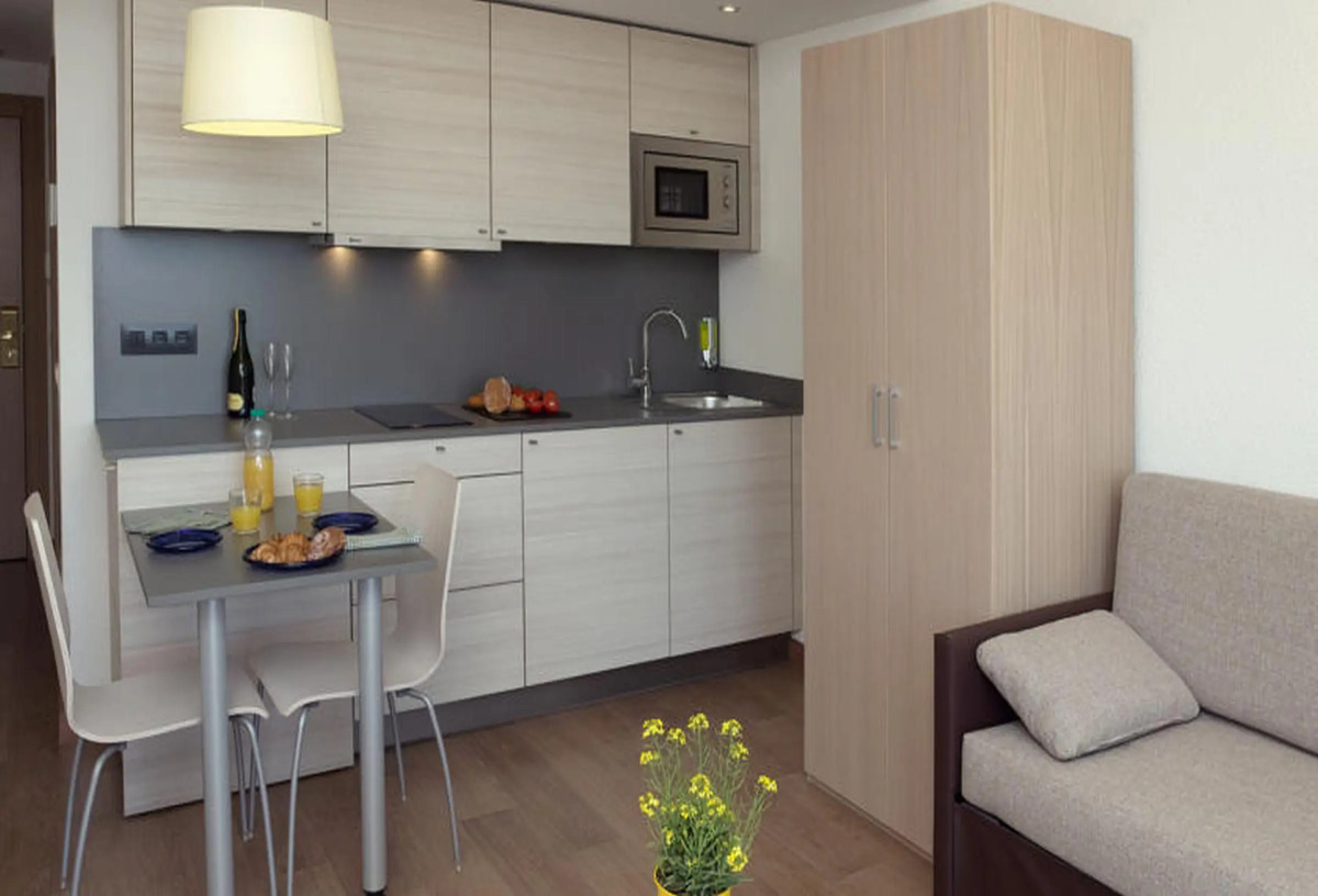 Almirall Apartaments