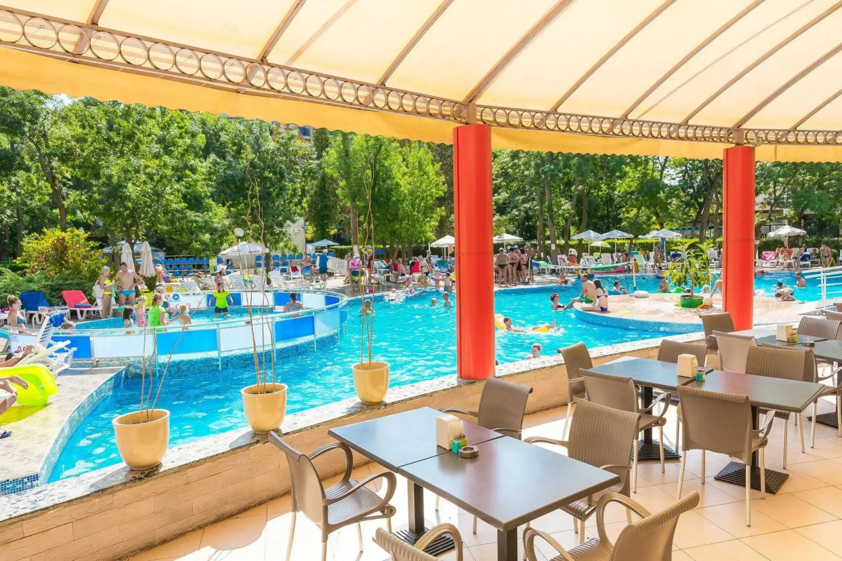 MPM Kalina Garden Hotel