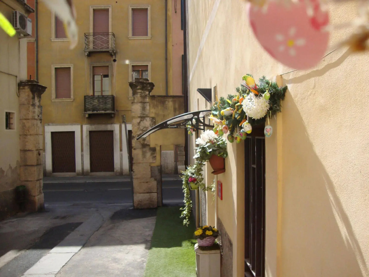 Giardino Giusti House & Court