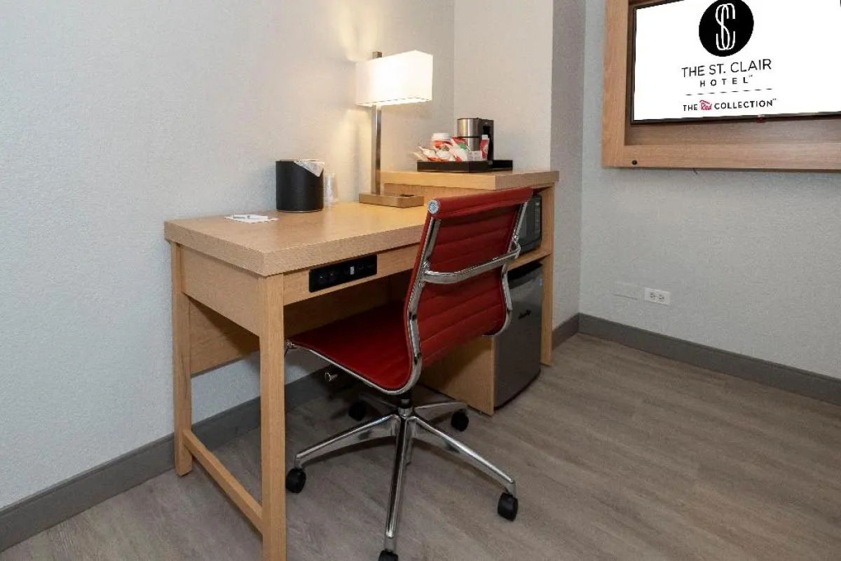 Hotel Saint Clair- Magnificent Mile