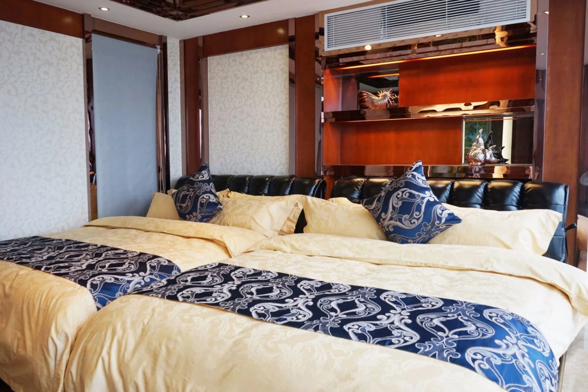 South & North International Apartment