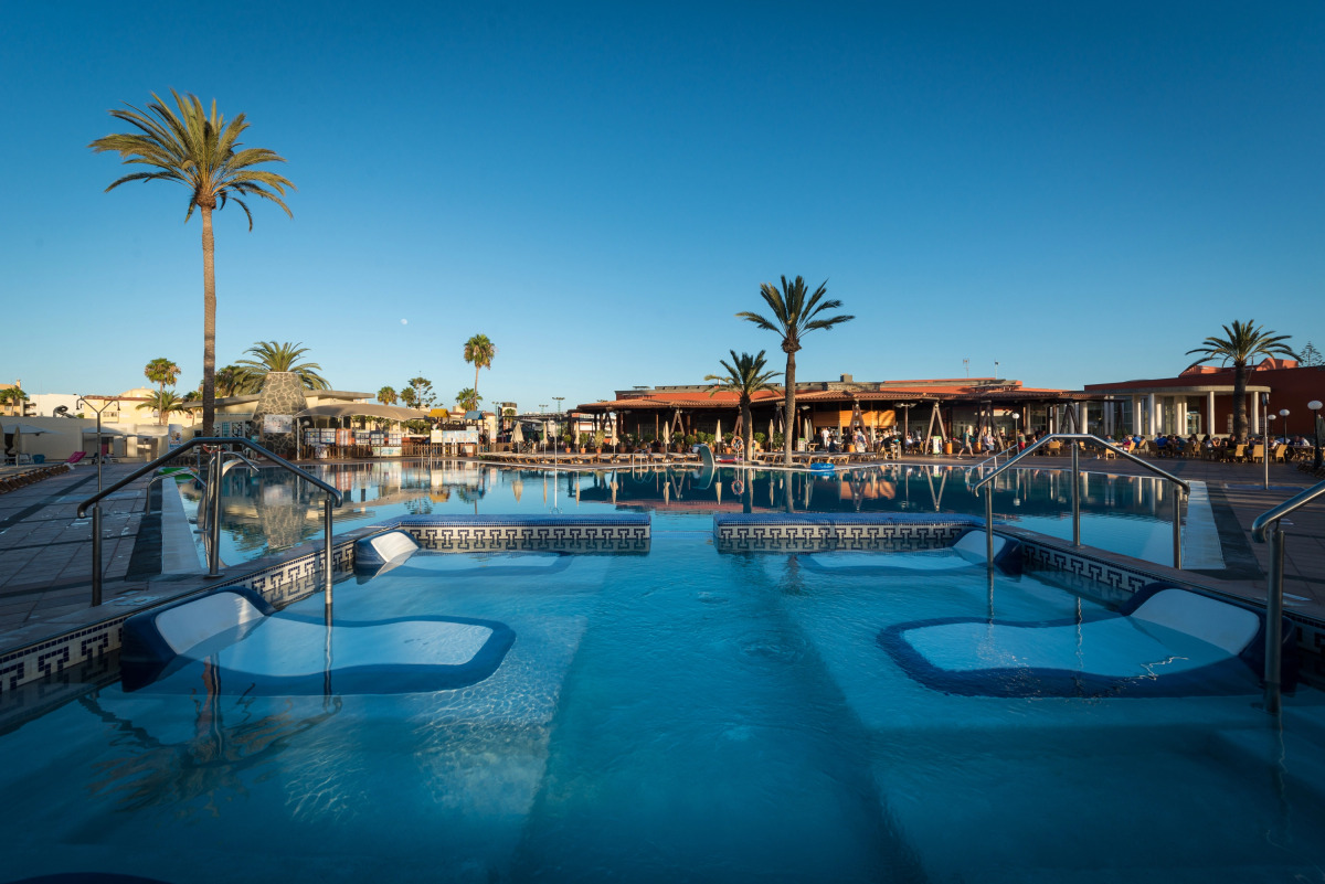 Отель HD Parque Cristóbal Gran Canaria