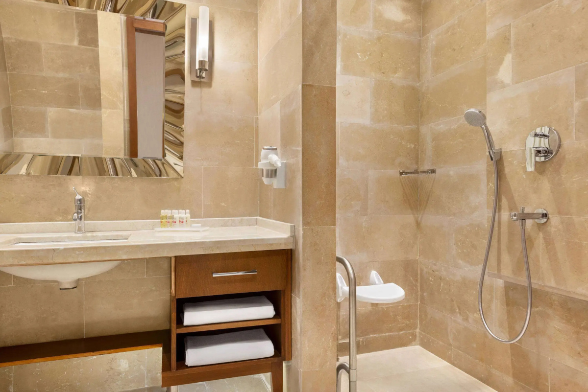 Days Hotel by Wyndham Istanbul Maltepe