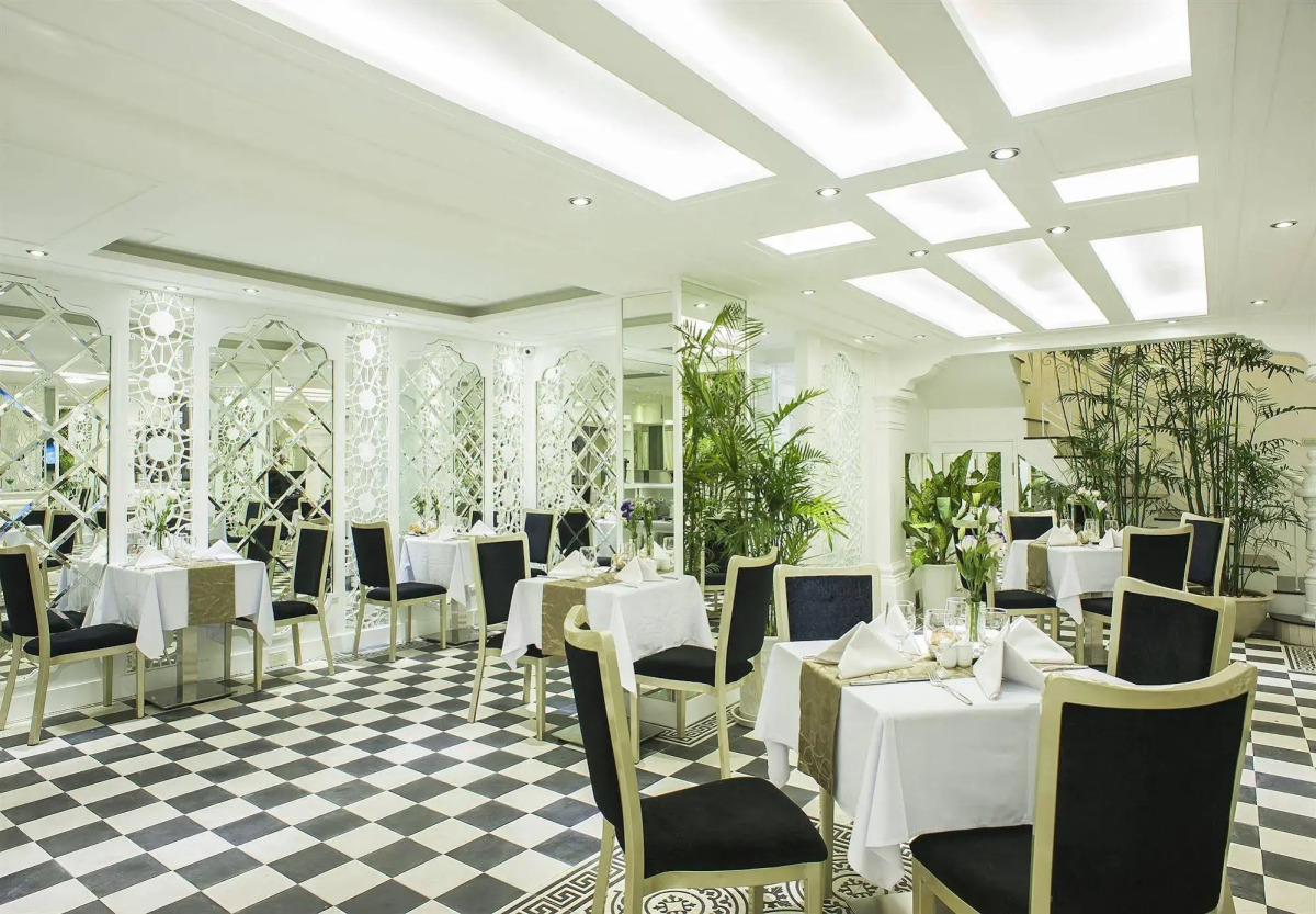 Minerva Church Hotel