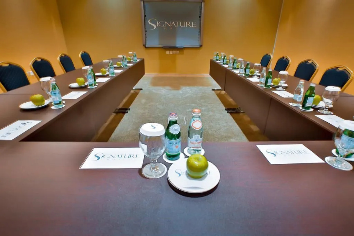 Signature Inn Deira - Free Parking