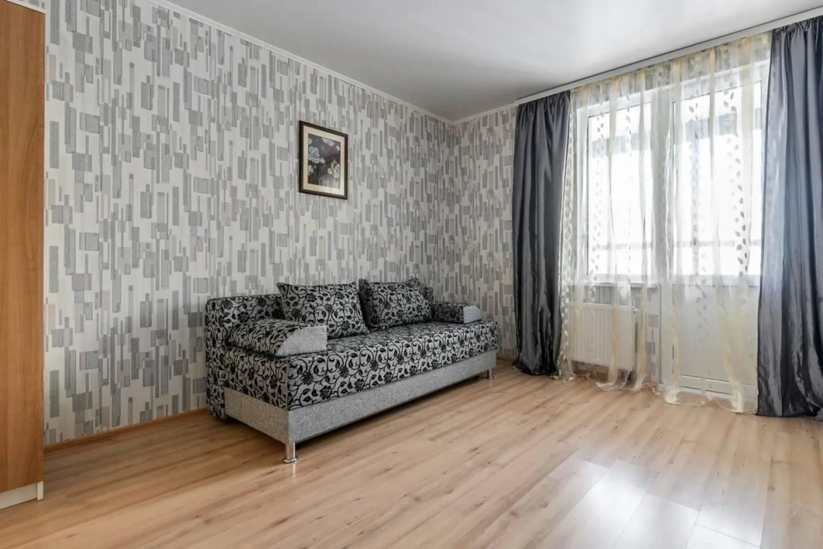 Две подушки на улице Вадима Шефнера 10 корп. 1