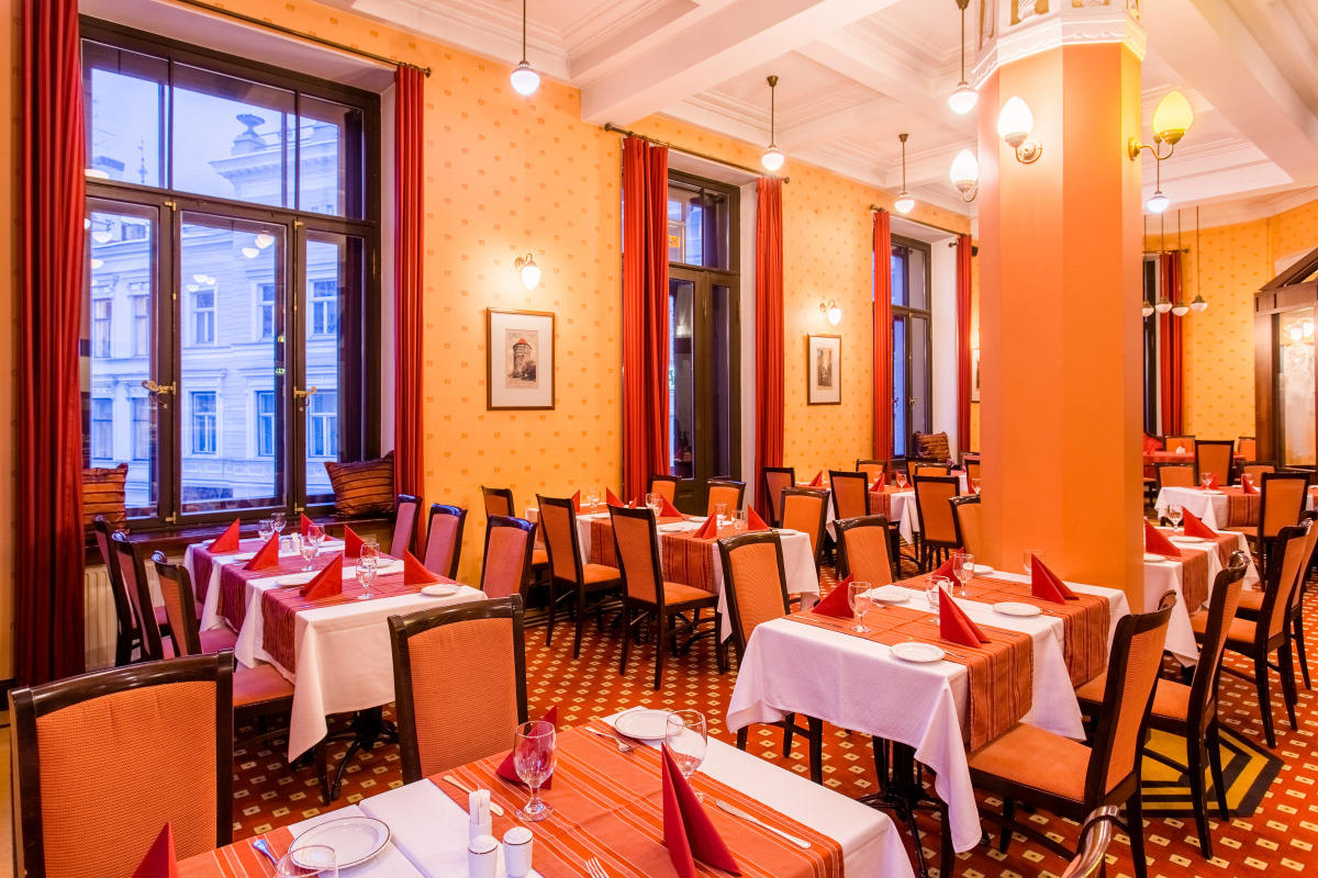 Отель Hestia Barons Старый город