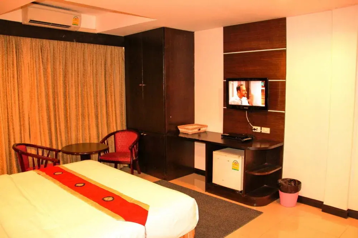 Central Place Hotel