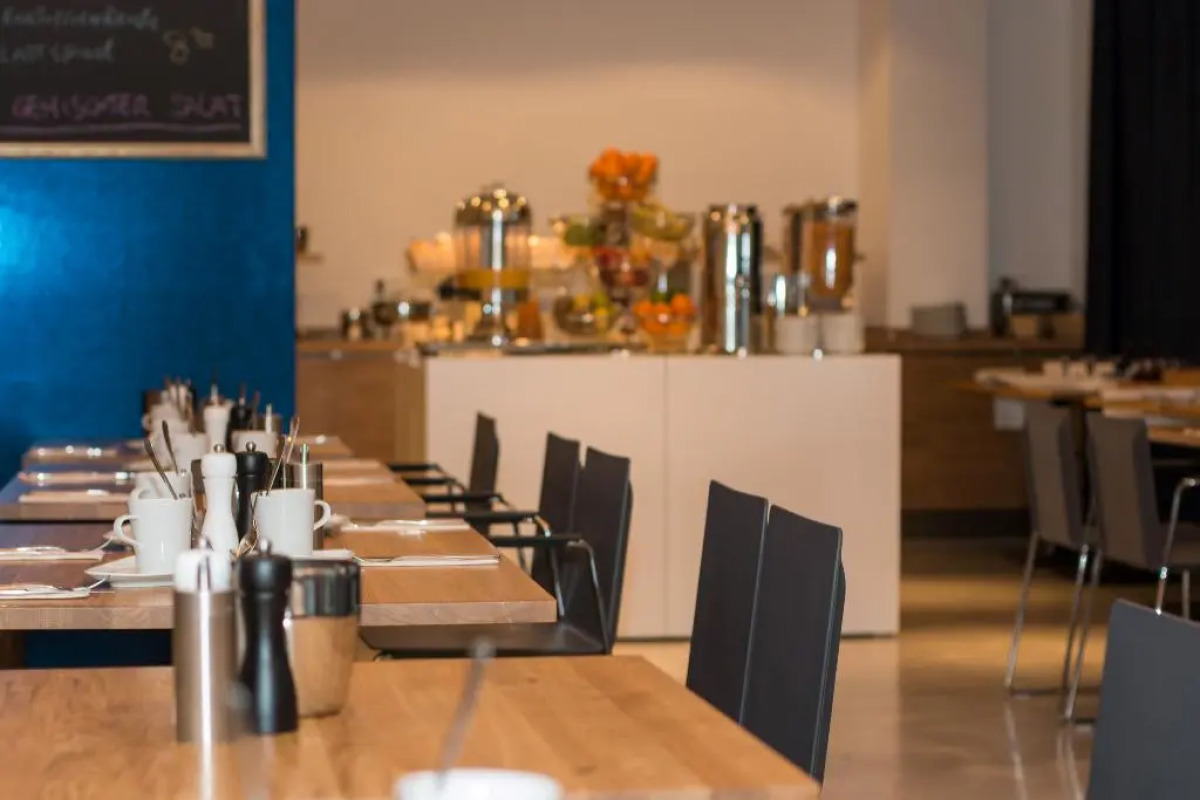 Bayer 89 Vi Vadi Hotel