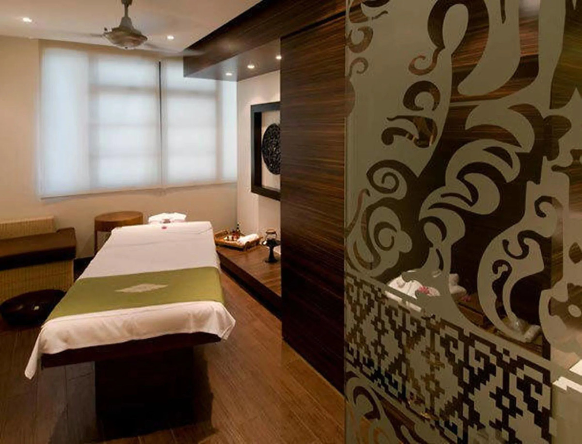 Renaissance Kuala Lumpur Hotel & Convention Centre