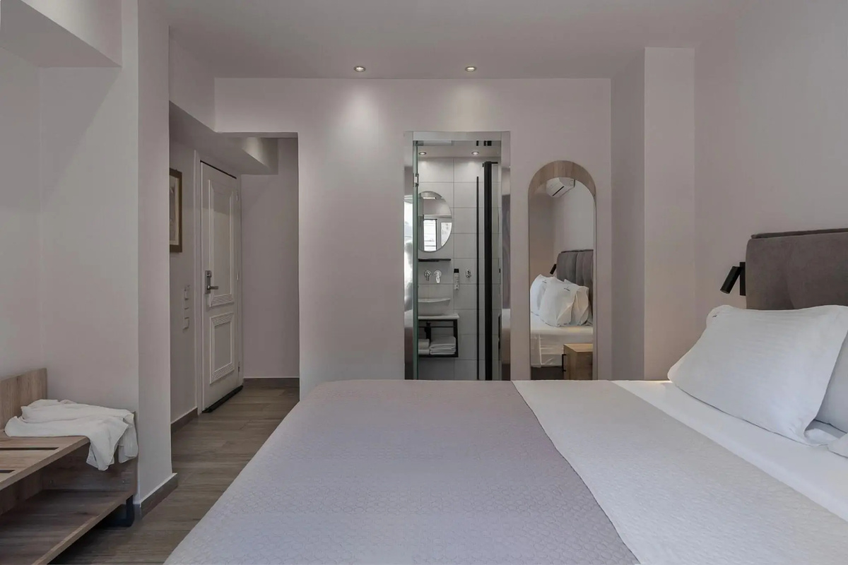 Piraeus City Hotel