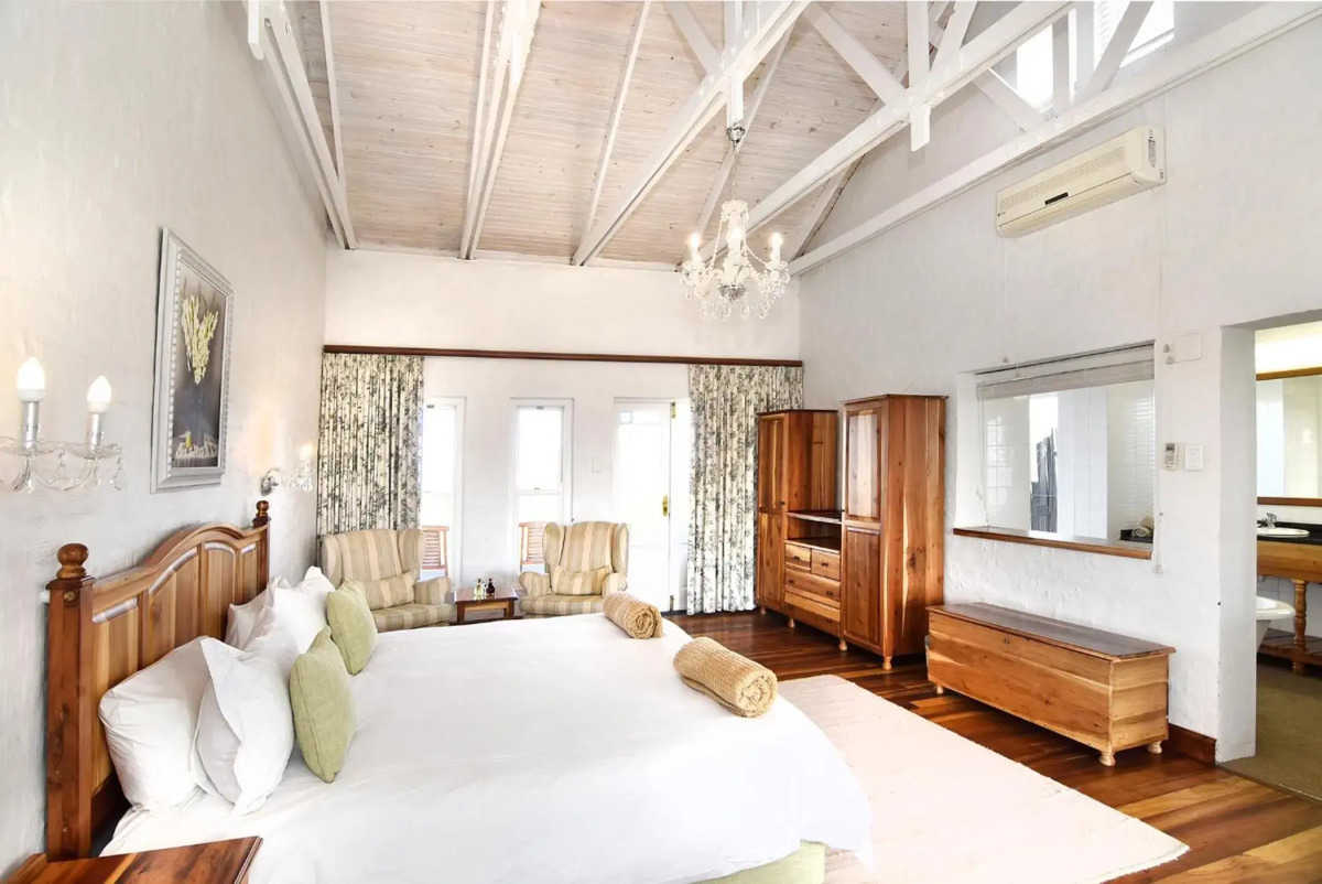 Zuurberg Mountain Village