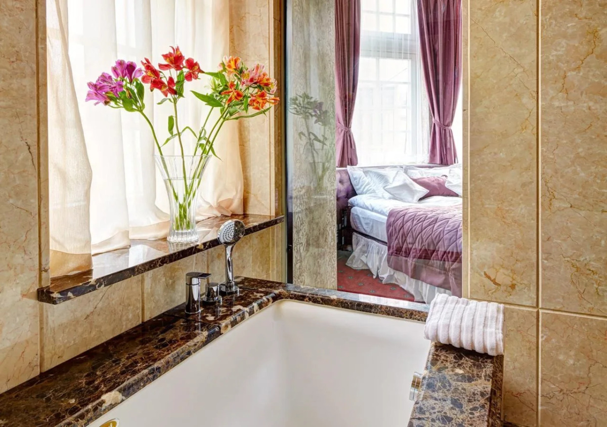 Гостиница «Атлас Делюкс»