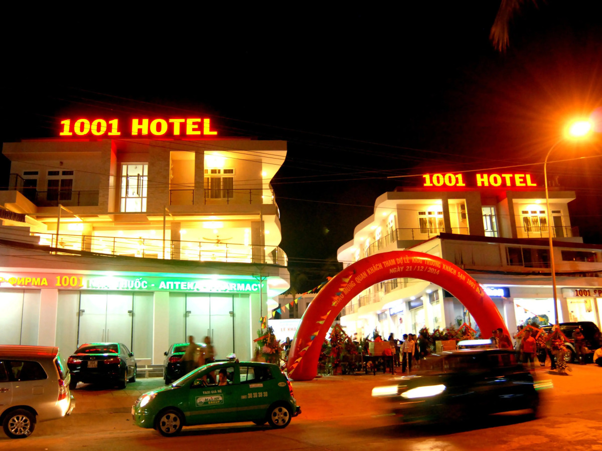 1001 Hotel