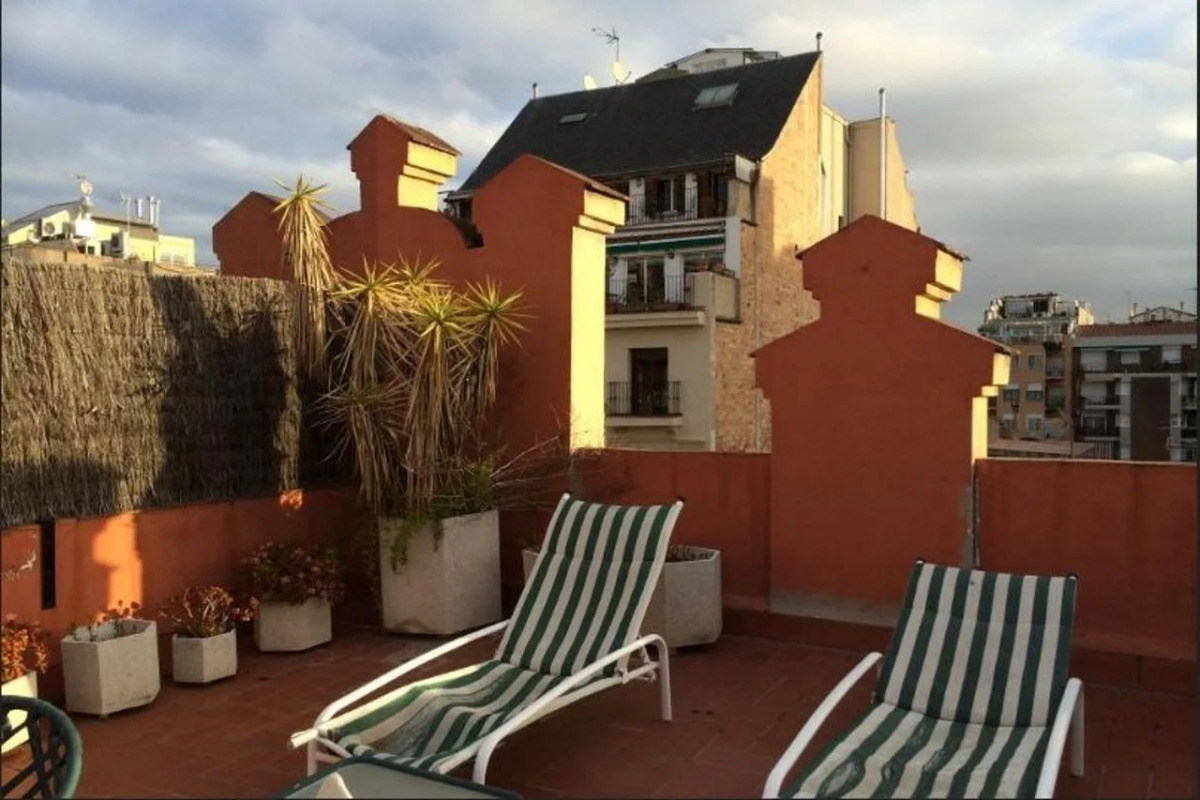 Apartaments Sant Jordi Girona 97