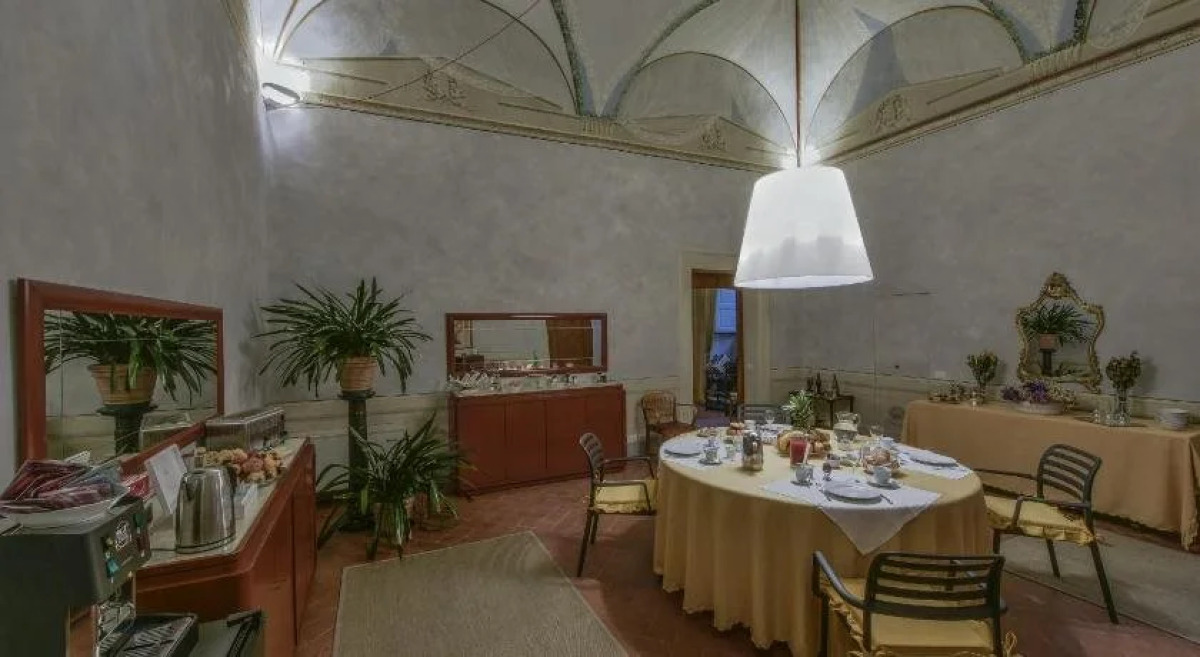 Residenza dEpoca Torre Dei Lari