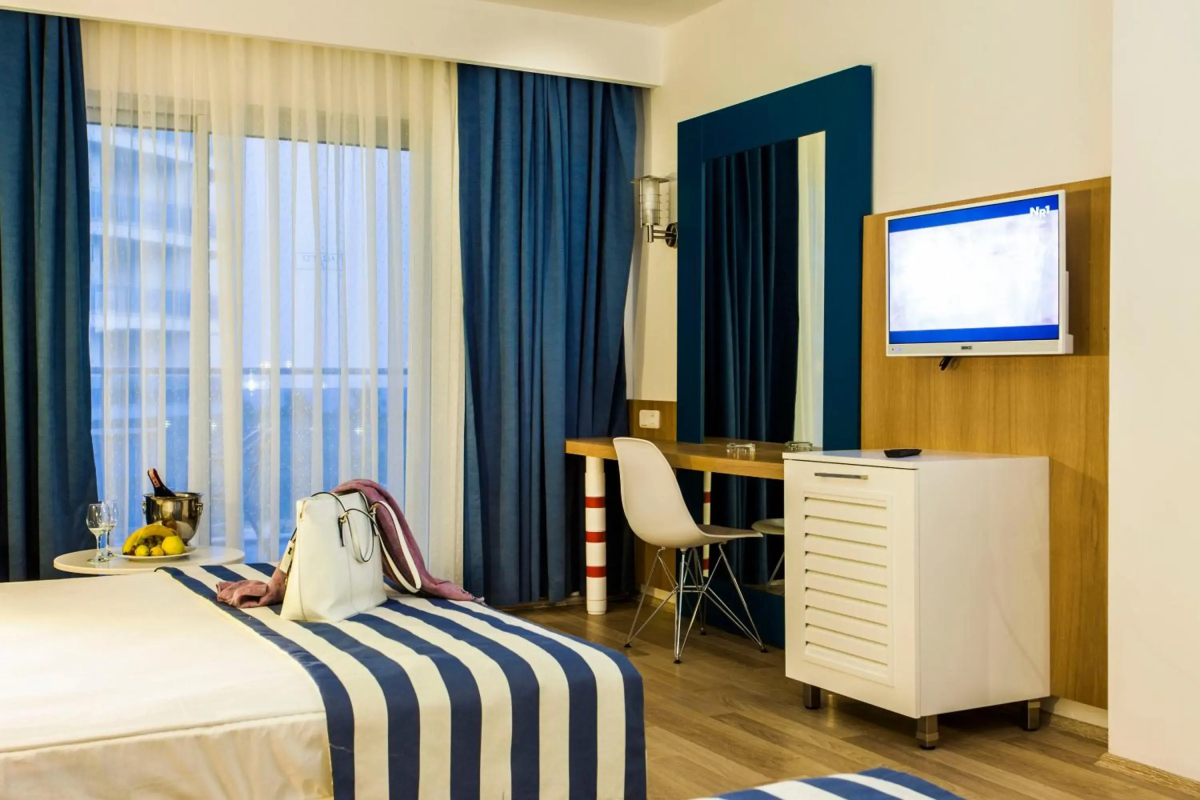 Eftalia Marin Resort Hotel