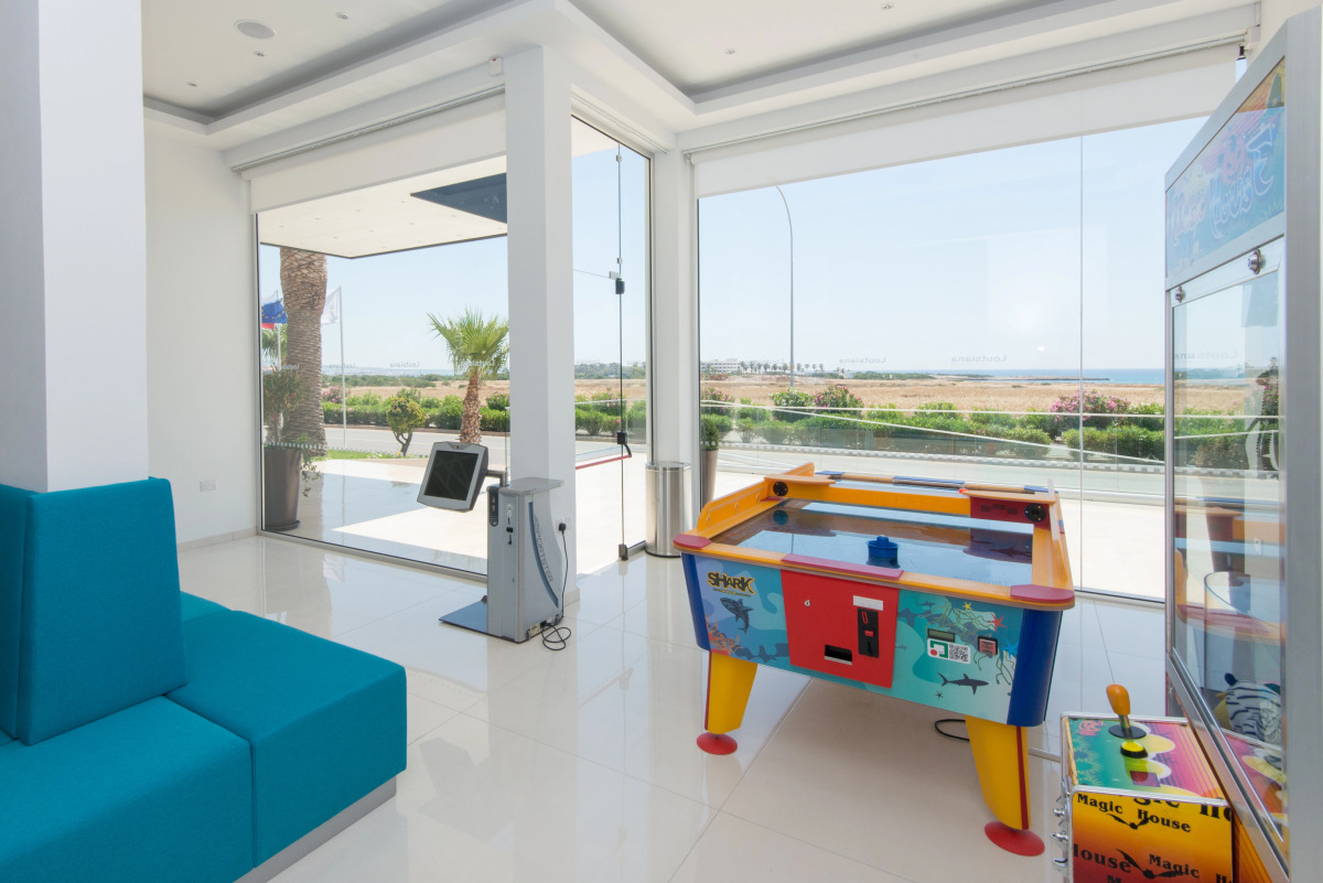 Loutsiana Hotel Apts