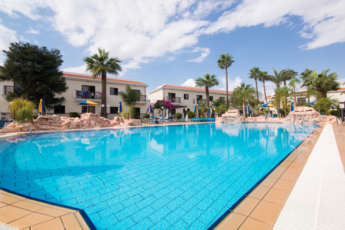 Loutsiana Hotel Apts