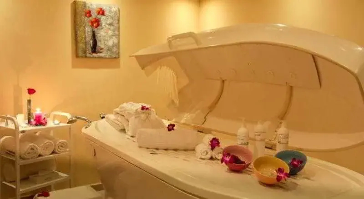 Golden Tulip Khatt Springs Resort & Spa