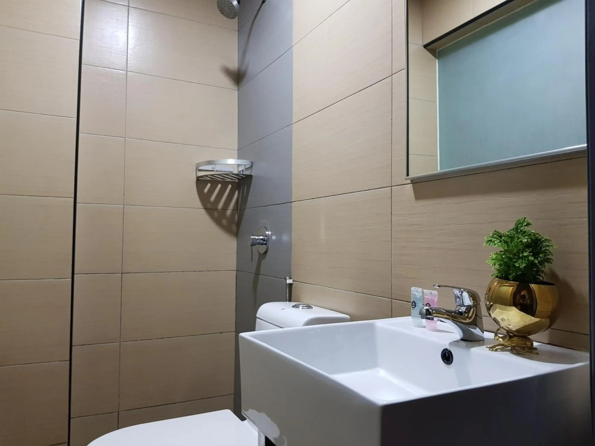 Leo Leisure Hotel at Central Market