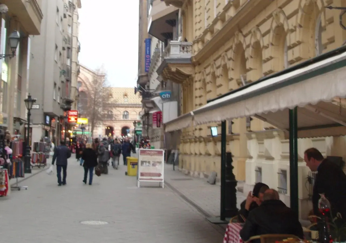 Budapest River Hotel