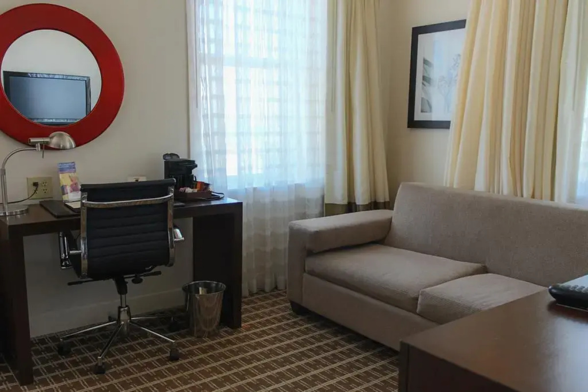 Ellis Hotel, Atlanta, A Tribute Portfolio Hotel by Marriott