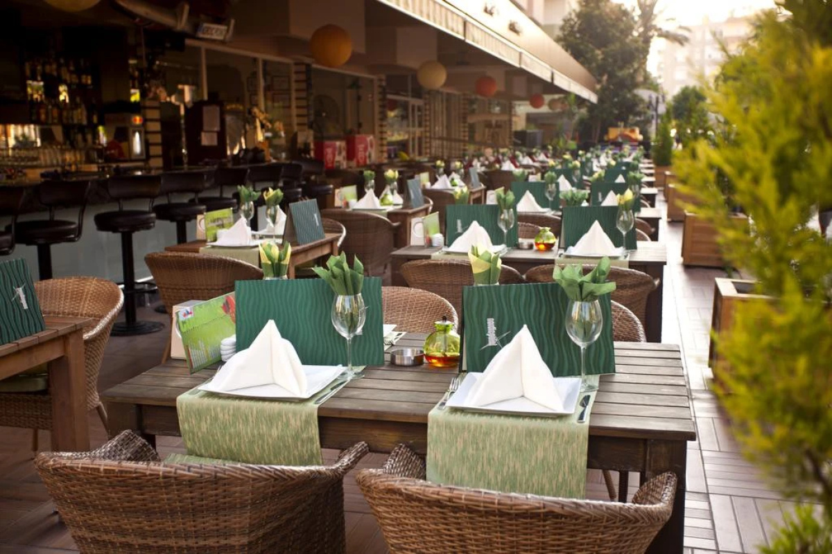 Royalisa City Apart Hotel