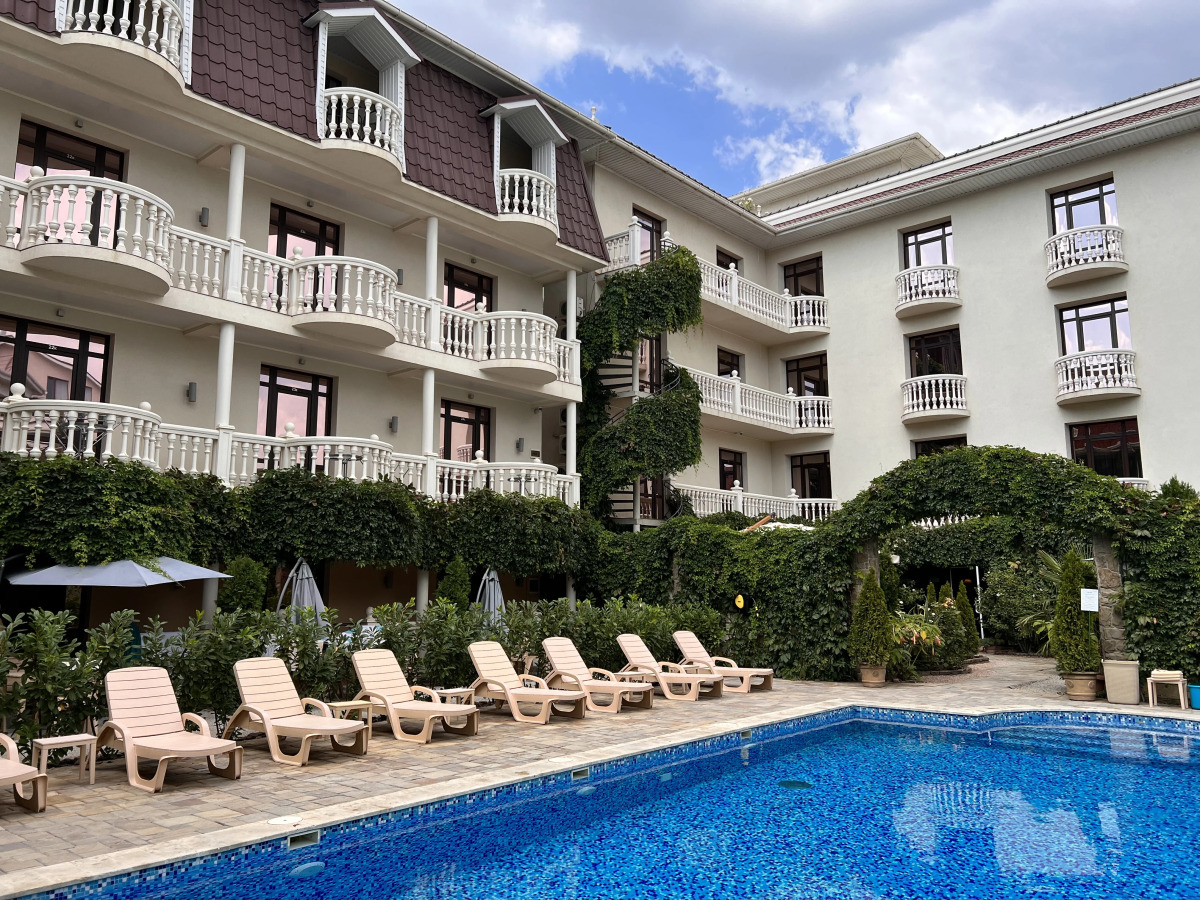 Вилла Феллини