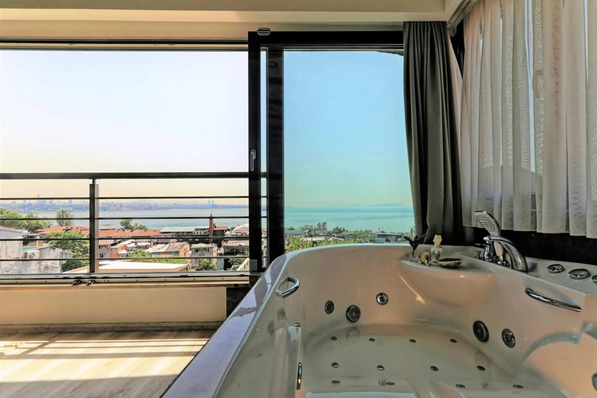 Romantic Hotel Istanbul